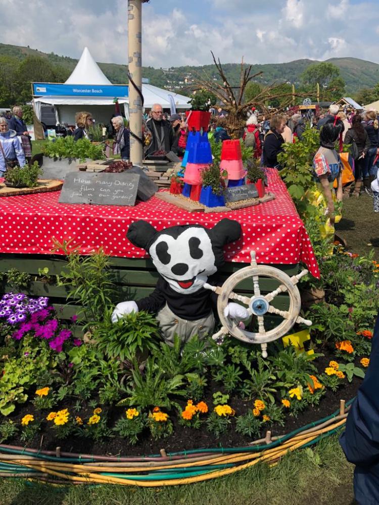 bd250a9a-369e-4466-afe3-5e7866ea8146