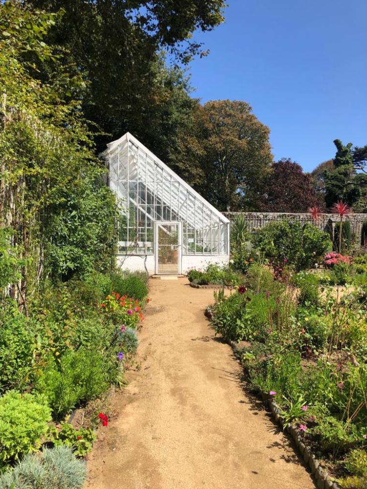 1D84D914-FF63-434D-8E25-A0226938F10C